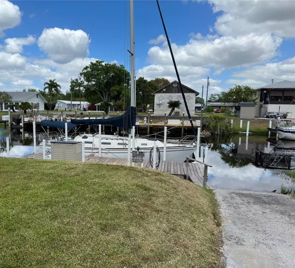 Other, FL 00000,1037 Schooner Lane