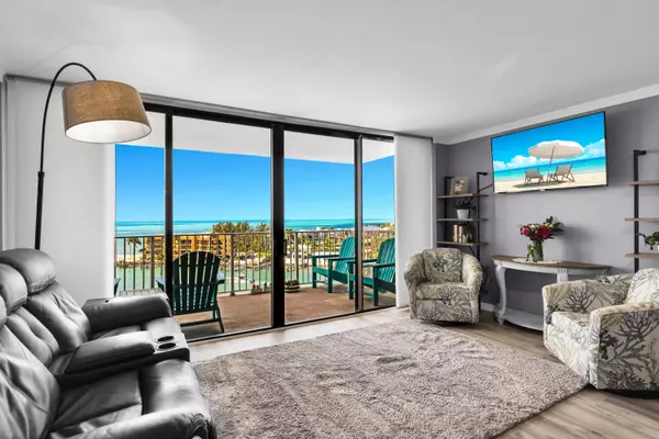 2000 Coco Plum Drive #806,  Marathon,  FL 33050