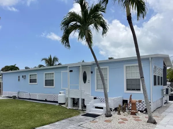 28140 Dorothy Avenue, Little Torch, FL 33042