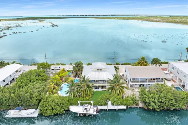 553 Indies Road,  Ramrod Key,  FL 33042