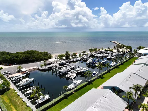 Key Largo, FL 33037,1530 Ocean Bay Drive #210