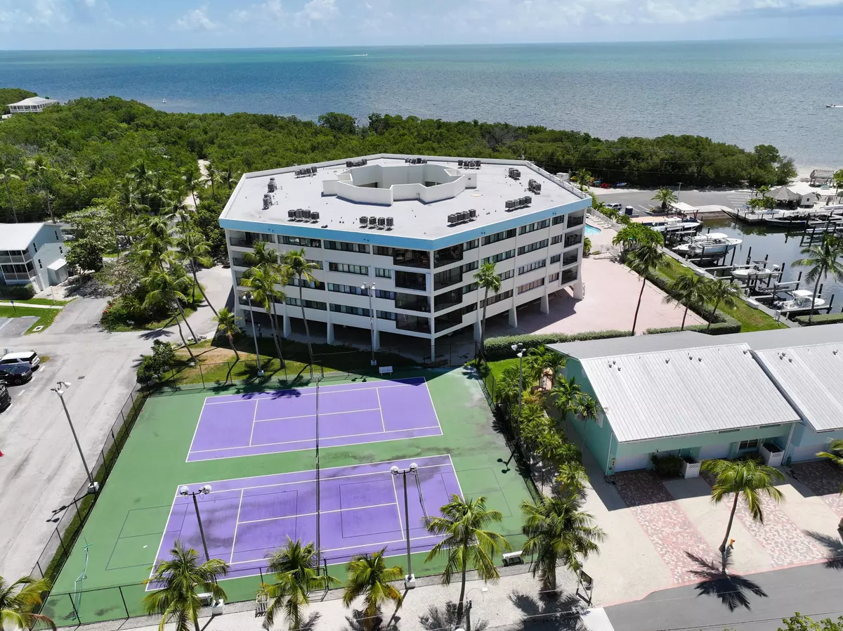 Key Largo, FL 33037,1530 Ocean Bay Drive #210