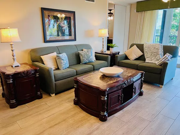 Duck, FL 33050,8202 Marina Villa Drive #8202