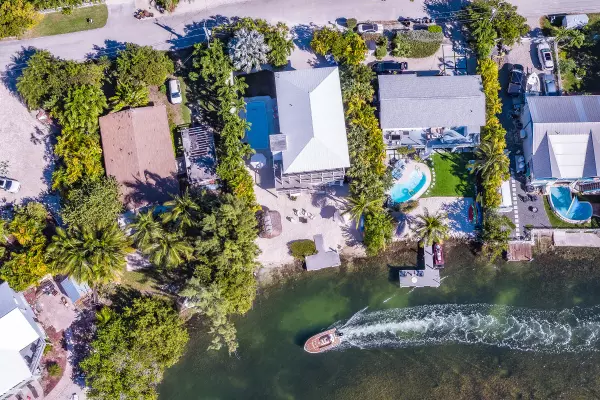 Saddle Bunch, FL 33040,70 Bay Drive