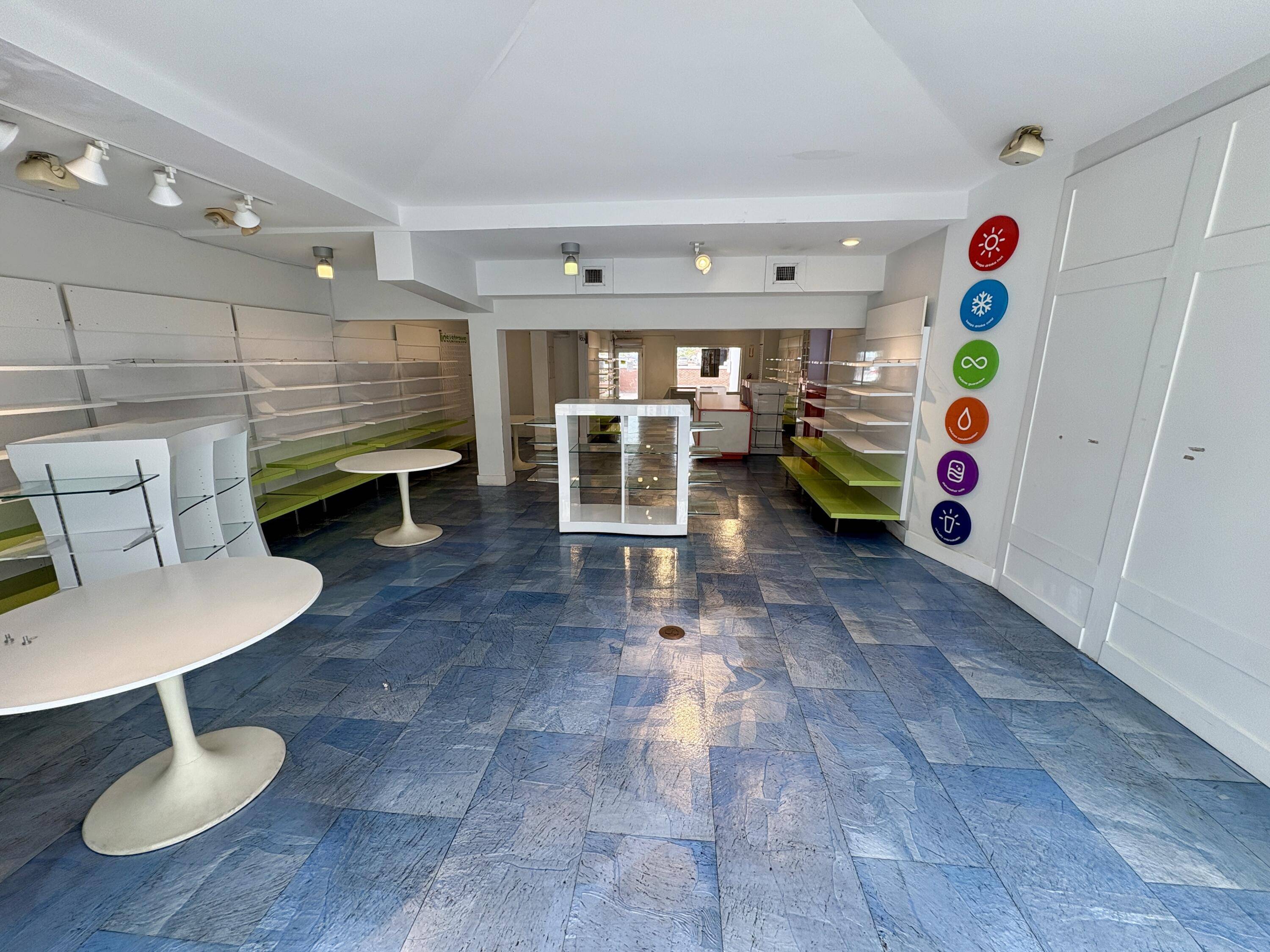 Key West, FL 33040,431 Front Street #3