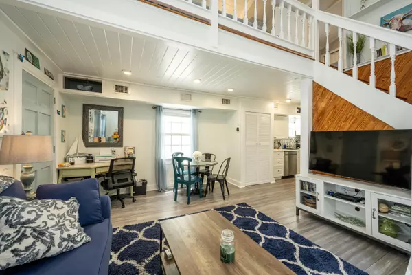 Key West, FL 33040,415 Julia Street