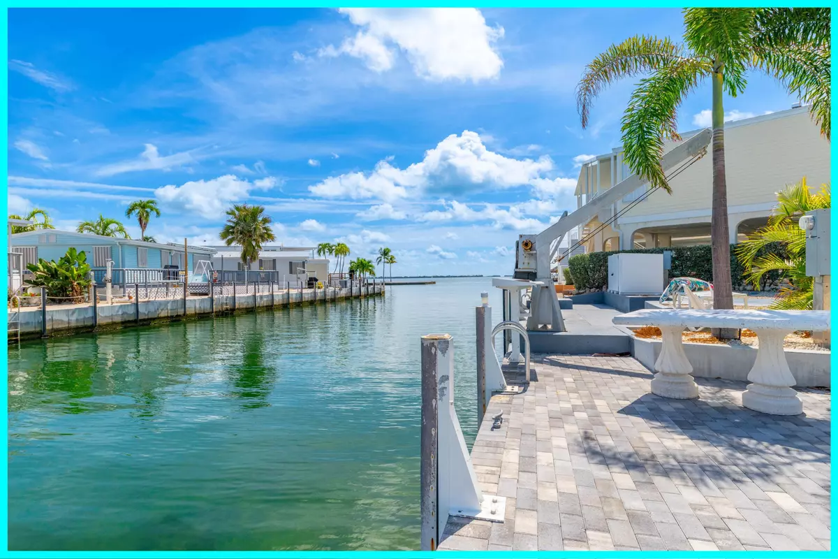 Cudjoe, FL 33042,701 Spanish Main Drive #323