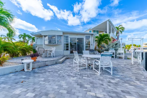 Cudjoe, FL 33042,701 Spanish Main Drive #324