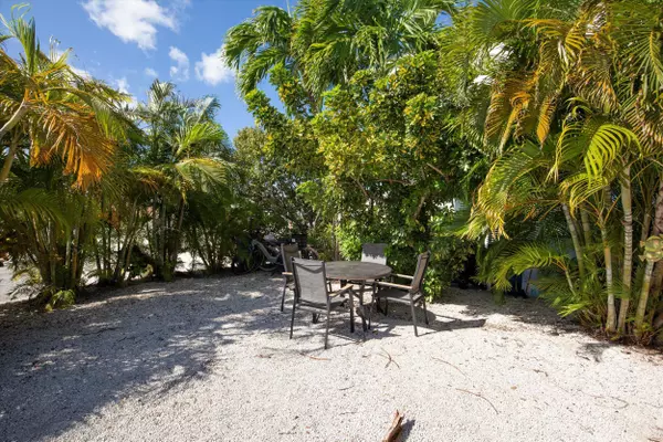 Cudjoe, FL 33042,701 Spanish Main Drive #236