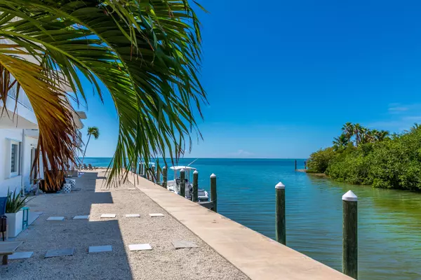 Marathon, FL 33050,1215 97Th Street #2