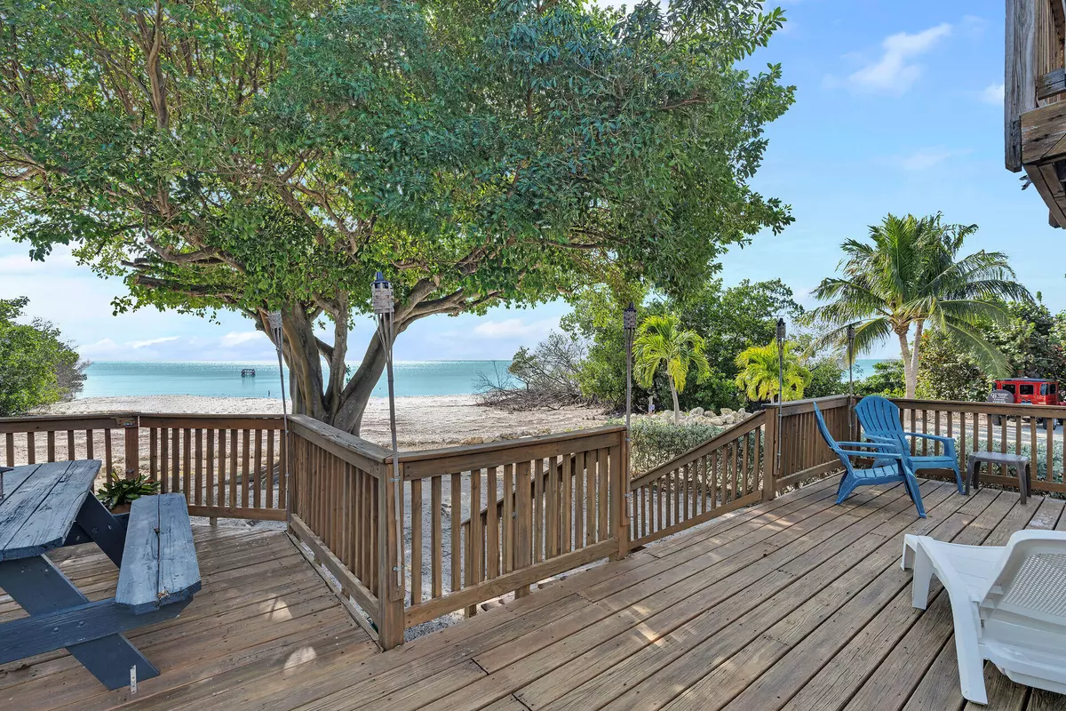 Marathon, FL 33050,58950 Overseas Highway #48