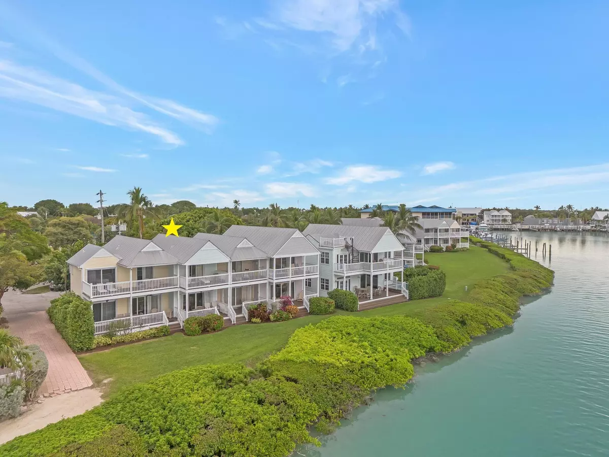 Duck, FL 33050,2104 Marina Villa Drive