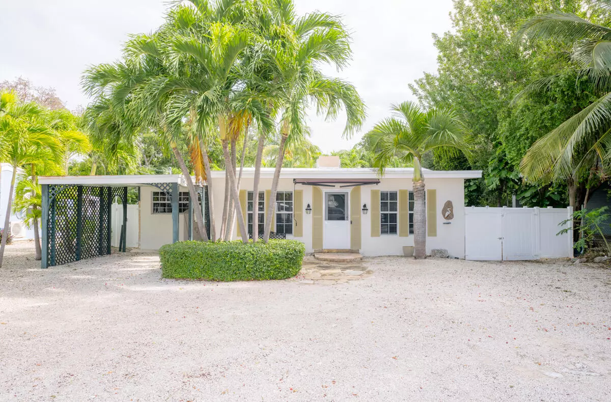 Key Largo, FL 33037,917 Lobster Lane