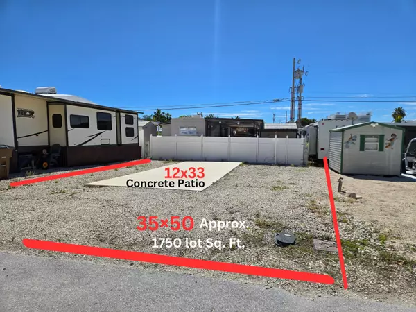 Key Largo, FL 33037,325 Calusa Street #38