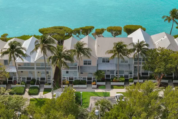 Duck, FL 33050,5035 Sunset Village Drive