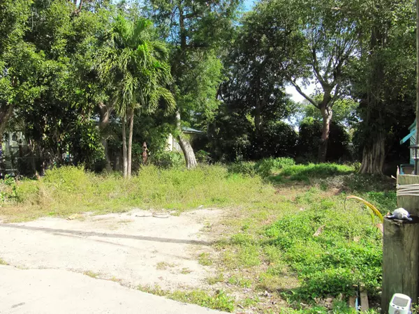 Key Largo, FL 33037,50 Tina Place