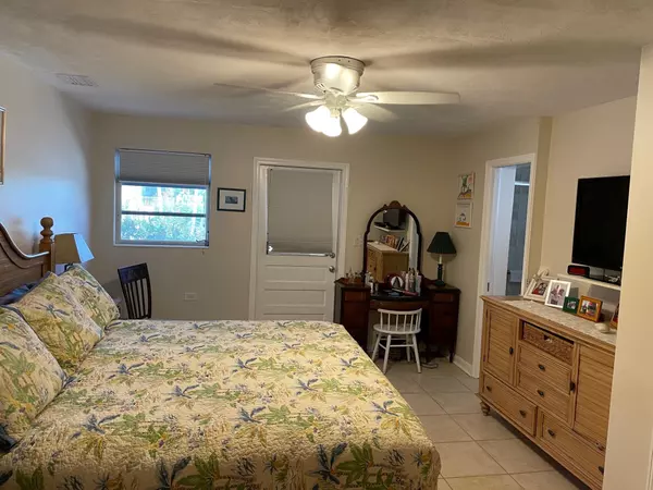 Key Colony, FL 33051,470 11th Street