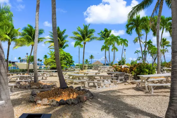 Cudjoe, FL 33042,701 Spanish Main Drive #658