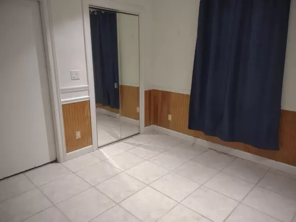 Key West, FL 33040,2330 Staples Avenue