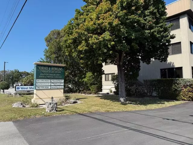 Islamorada, FL 33036,81990 Overseas Highway