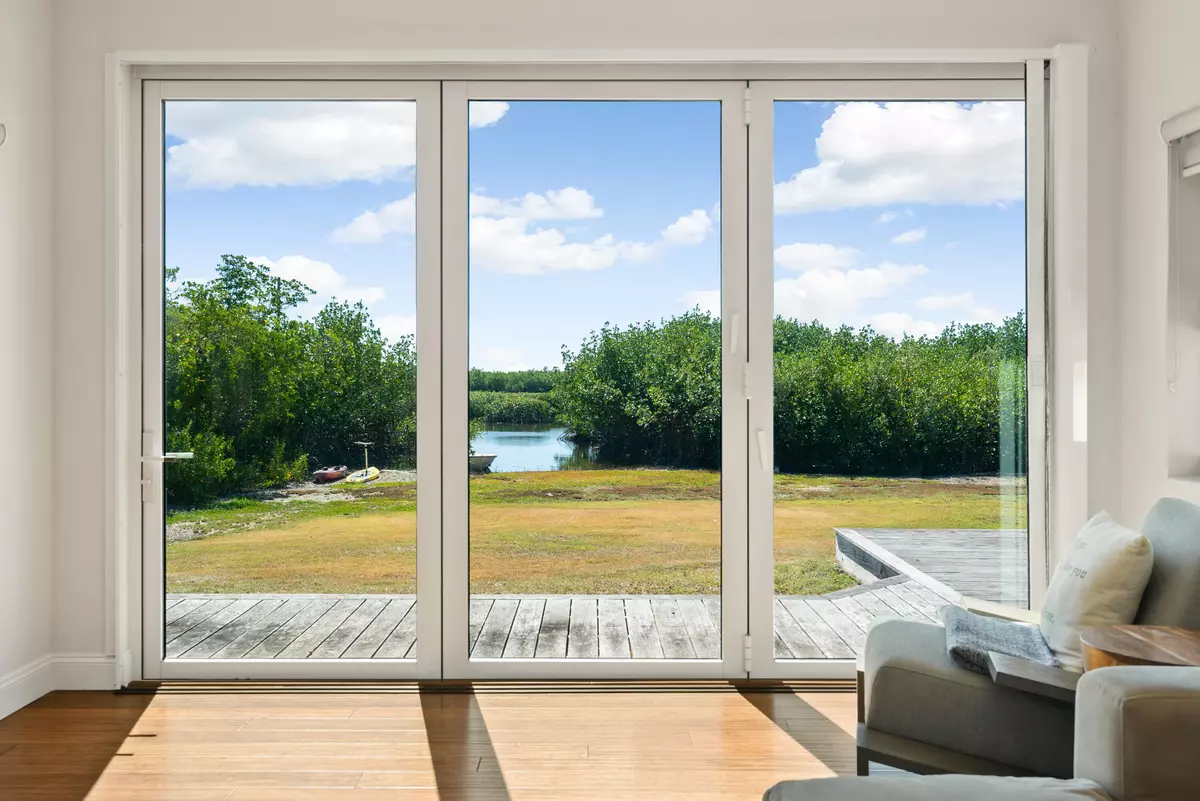 Key Largo, FL 33037,120 S Coco Plum Road