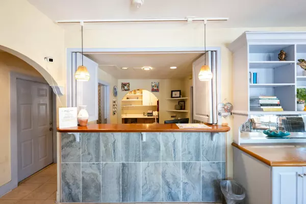 Key West, FL 33040,412 Frances Street