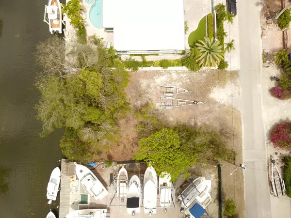 Key Largo, FL 33037,8 S Exuma Road