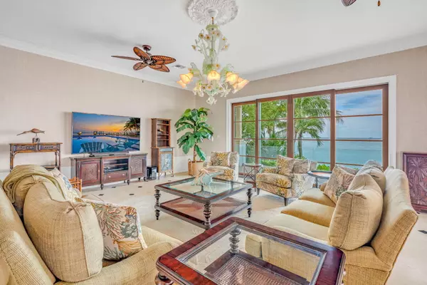 Key Colony, FL 33051,205 15Th Circle