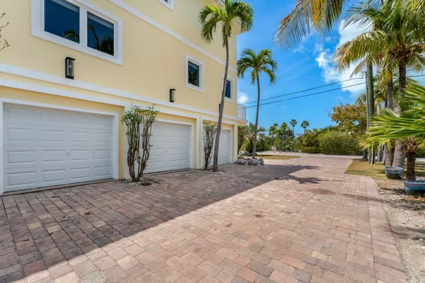 Marathon, FL 33050,205 Stirrup Key Boulevard