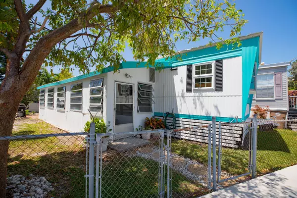 6800 Maloney Avenue #17, Stock Island, FL 33040