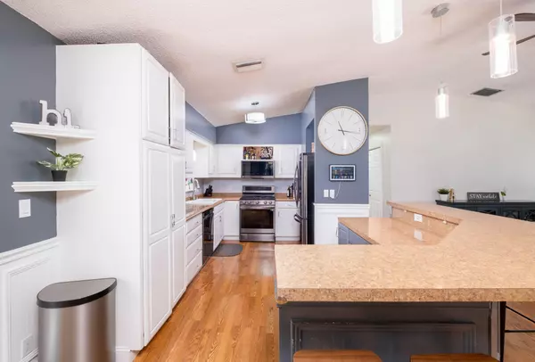 Tavernier, FL 33070,112 Peace Avenue