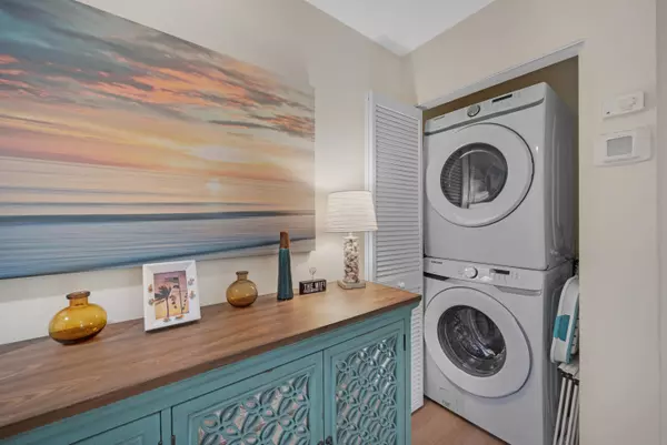 Key Largo, FL 33037,18 Anchor Drive Drive #B