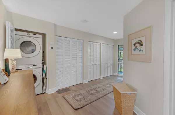 Key Largo, FL 33037,18 Anchor Drive Drive #B