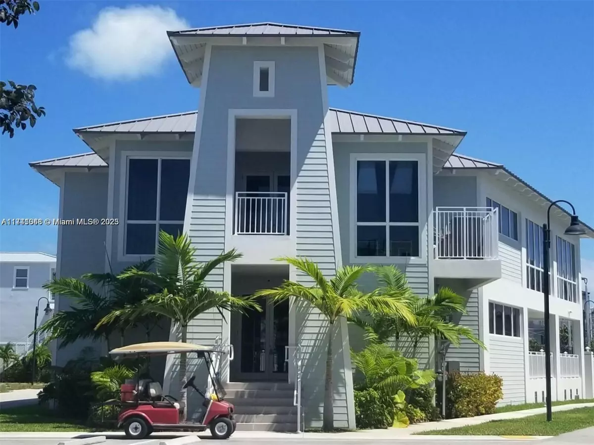 Key Largo, FL 33037,94825 Overseas HWY Highway ##67