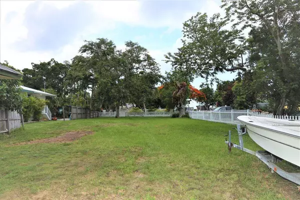 Key Largo, FL 33037,48 Shoreland Drive