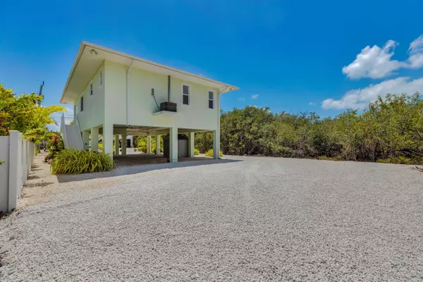 Marathon, FL 33050,110 Santa Barbara