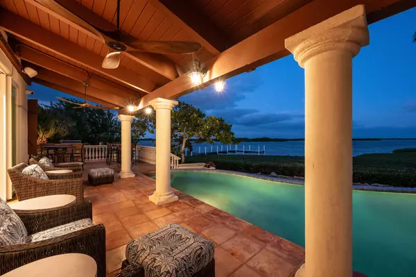 Shark Key, FL 33040,37 Cannon Royal Drive