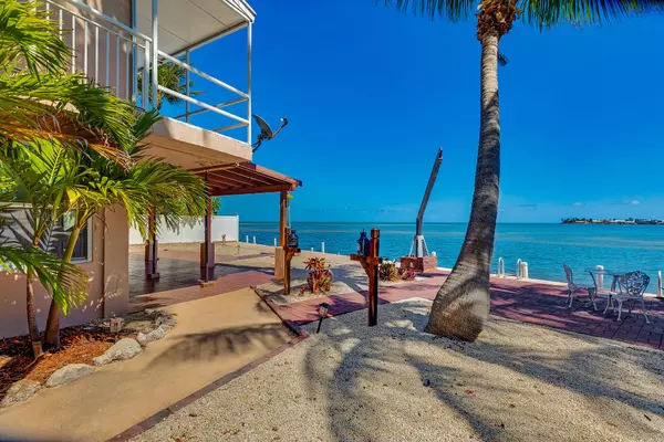 Marathon, FL 33050,5669 Man O War Drive