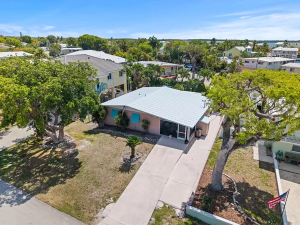 Key Largo, FL 33037,412 3Rd Street