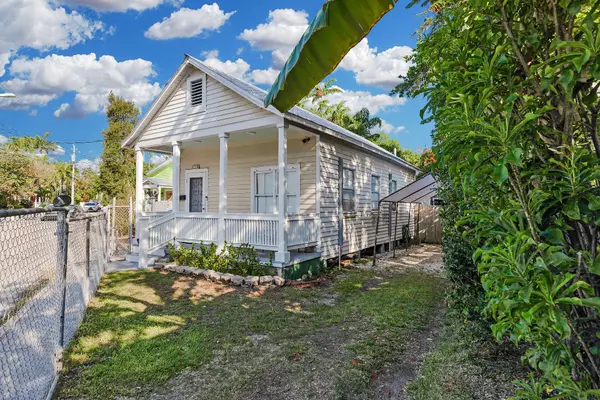 Key West, FL 33040,729 Windsor Lane