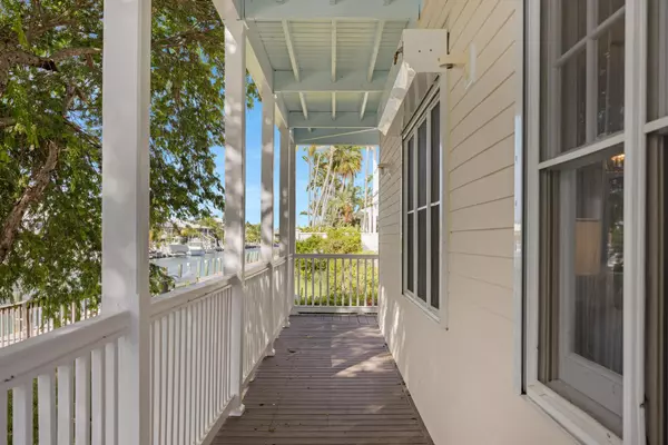 Duck, FL 33050,7043 Harbor Village Drive