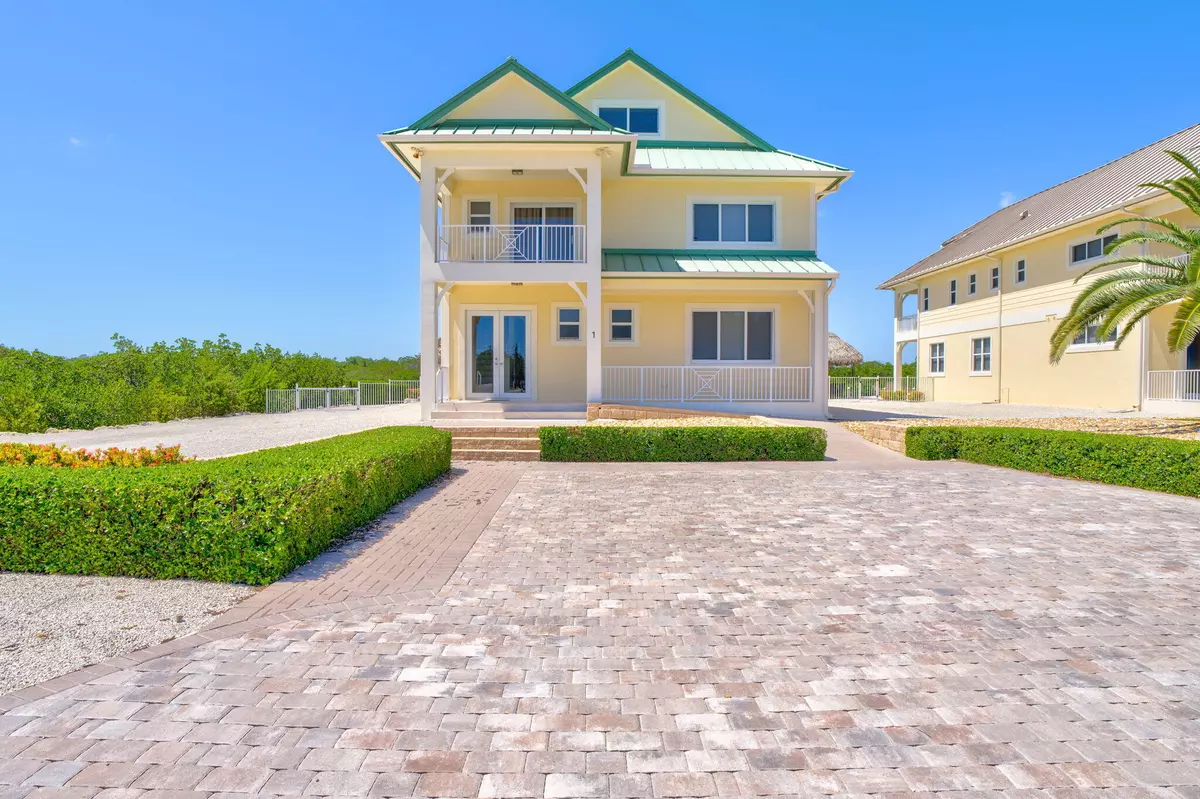 Marathon, FL 33050,2394 Coco Plum Drive #1