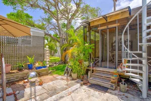 Stock Island, FL 33040,6800 Maloney Avenue #35