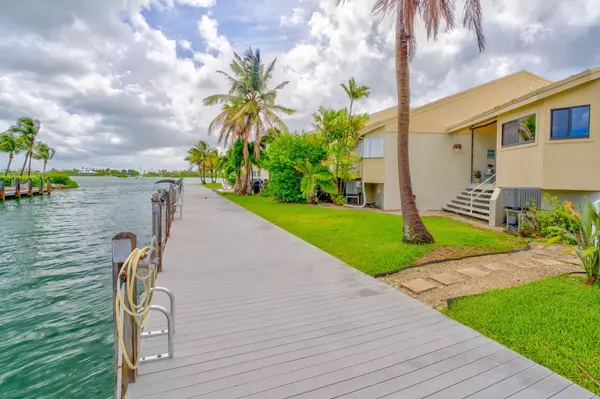 24 Jade Drive #7, Big Coppitt, FL 33040