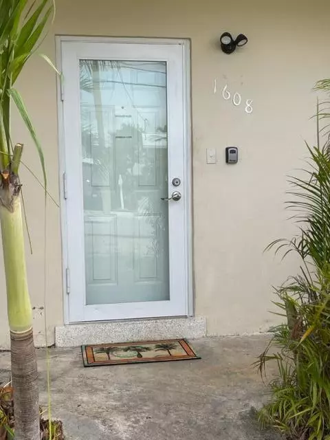 Key West, FL 33040,1608 Venetian Drive