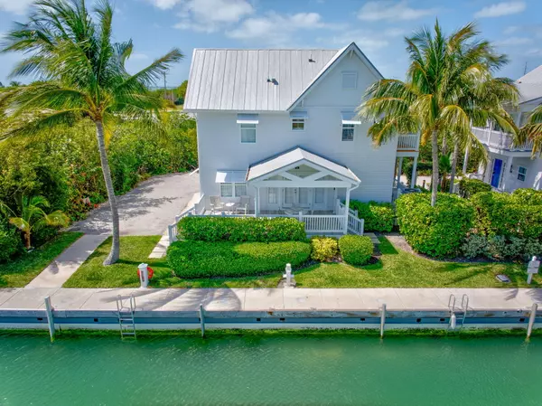 Marathon, FL 33050,12399 Overseas Highway #25