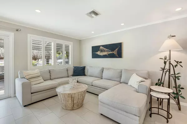 Tavernier, FL 33070,240 S Coconut Palm Boulevard