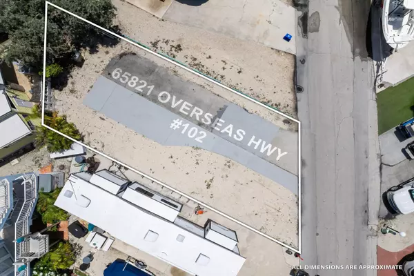 Long Key, FL 33001,65821 Overseas Highway #102