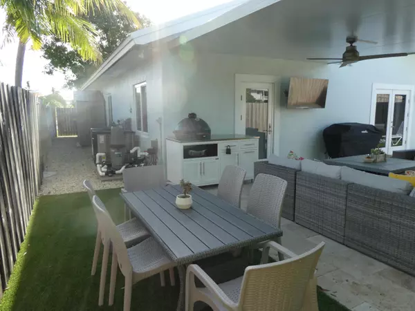 Tavernier, FL 33070,215 S Coconut Palm Boulevard