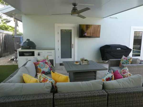 Tavernier, FL 33070,215 S Coconut Palm Boulevard